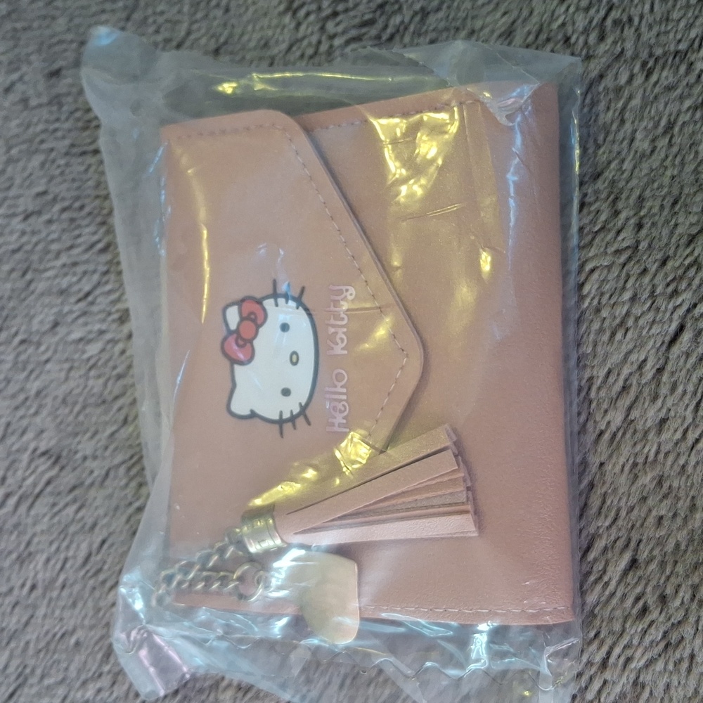 Hello Kitty Pink Wallet - Picture 4 of 4